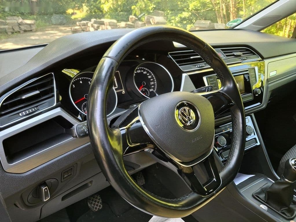 2016 Volkswagen TOURAN - 18