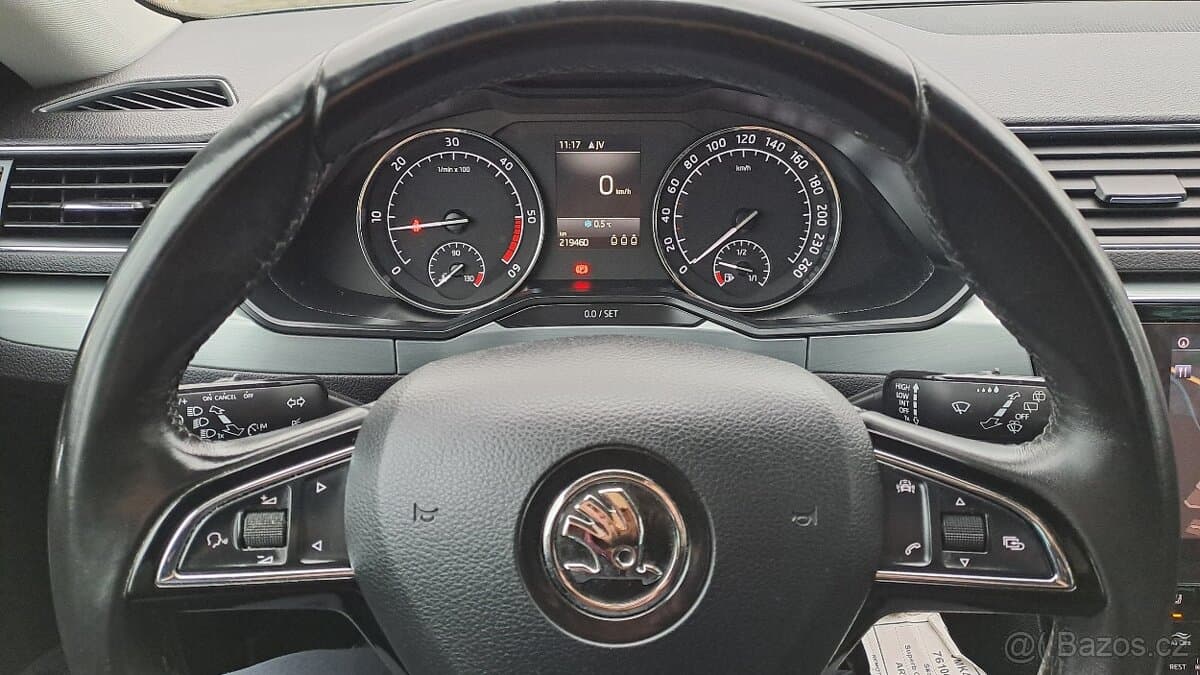 2019 Škoda SUPERB - 18