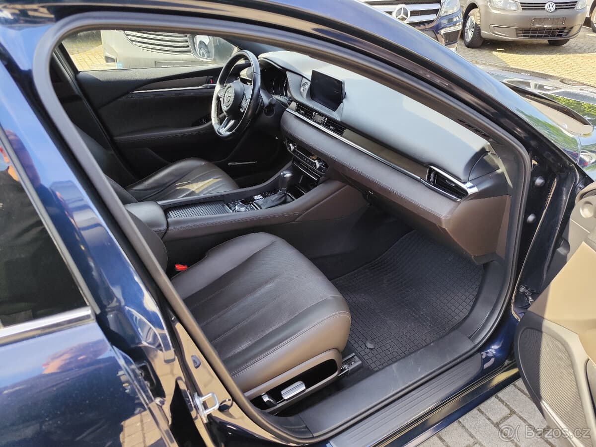 2019 Mazda 6 - 18