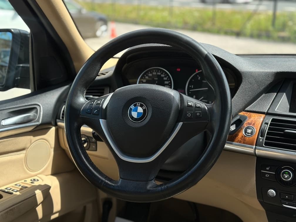 2010 BMW X5 - 18