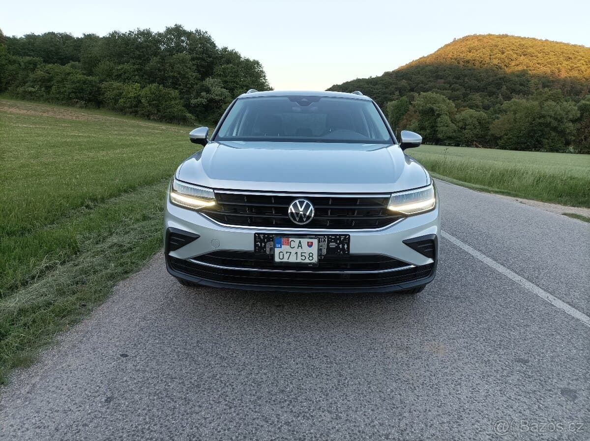 2021 Volkswagen TIGUAN - 18
