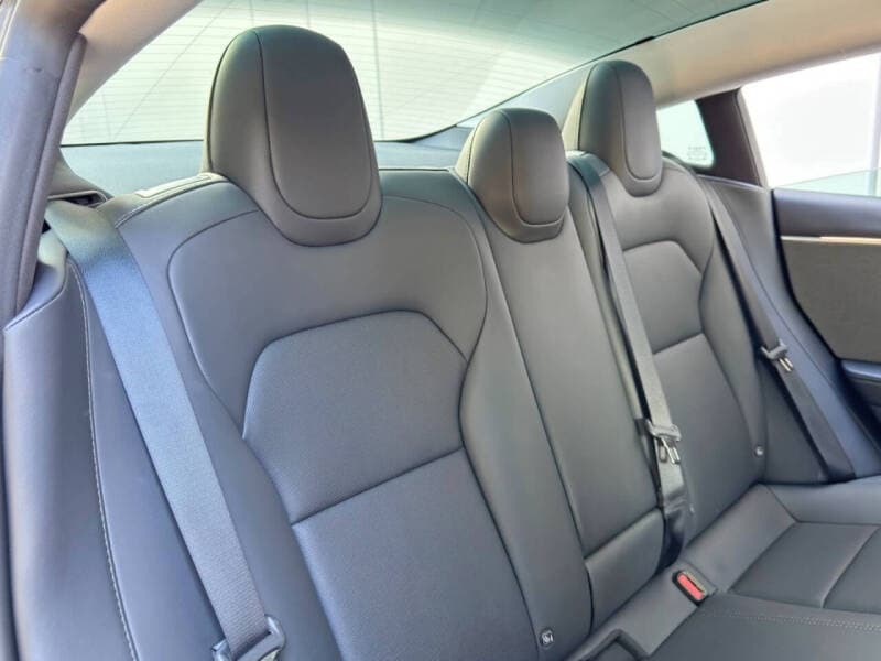 2024 Tesla MODEL 3 - 18