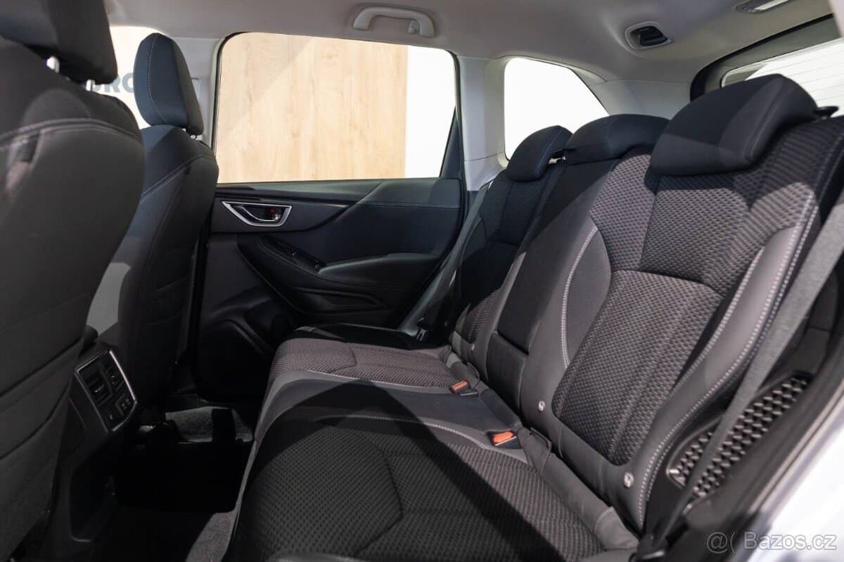 2020 Subaru FORESTER - 18