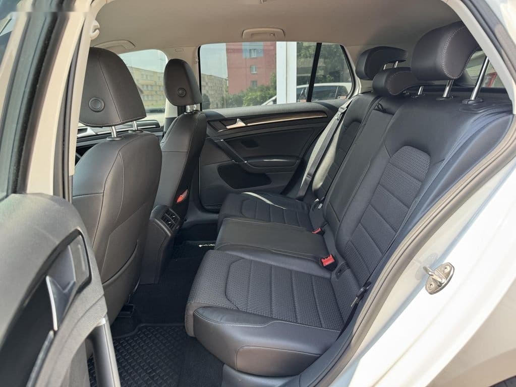 2014 Volkswagen GOLF - 18