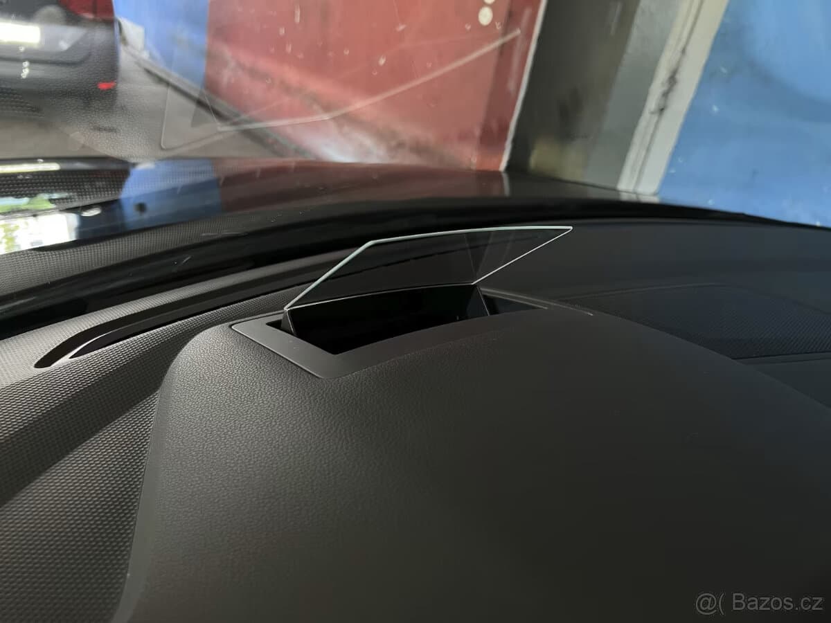 2021 Volkswagen TIGUAN - 18