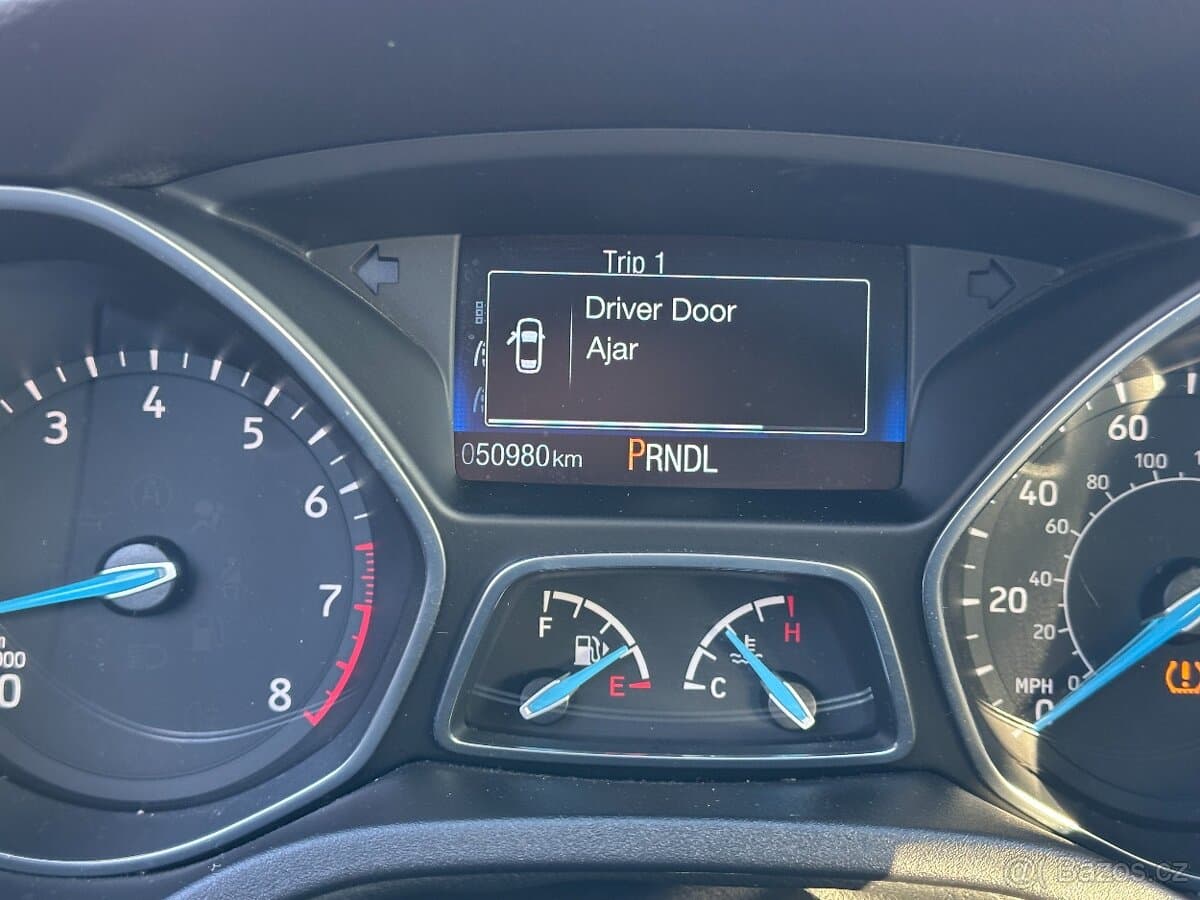 2016 Ford FOCUS - 18