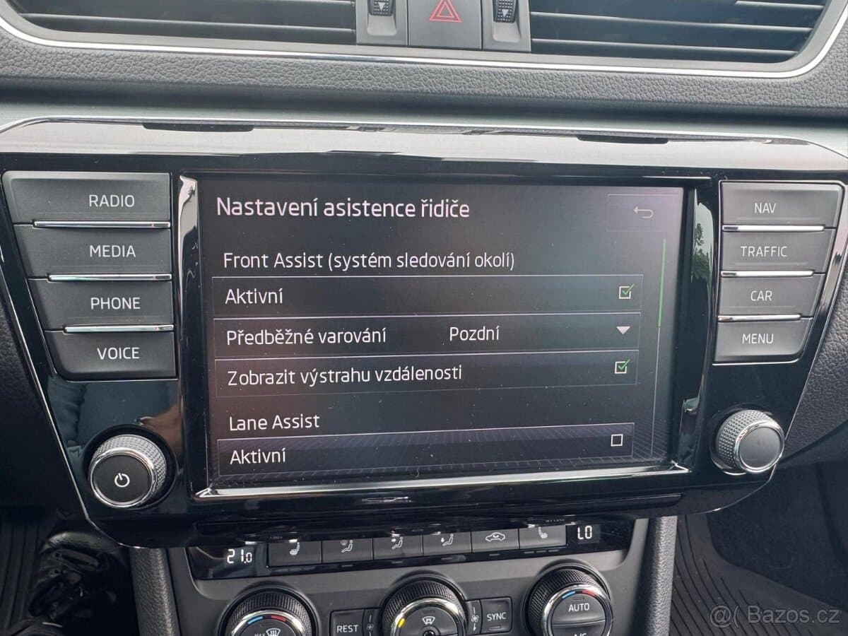 2017 Škoda SUPERB - 18