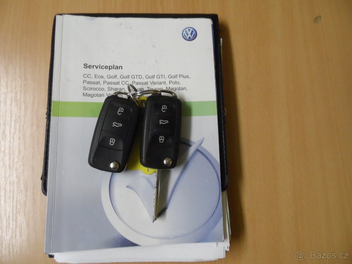 2012 Volkswagen POLO - 18