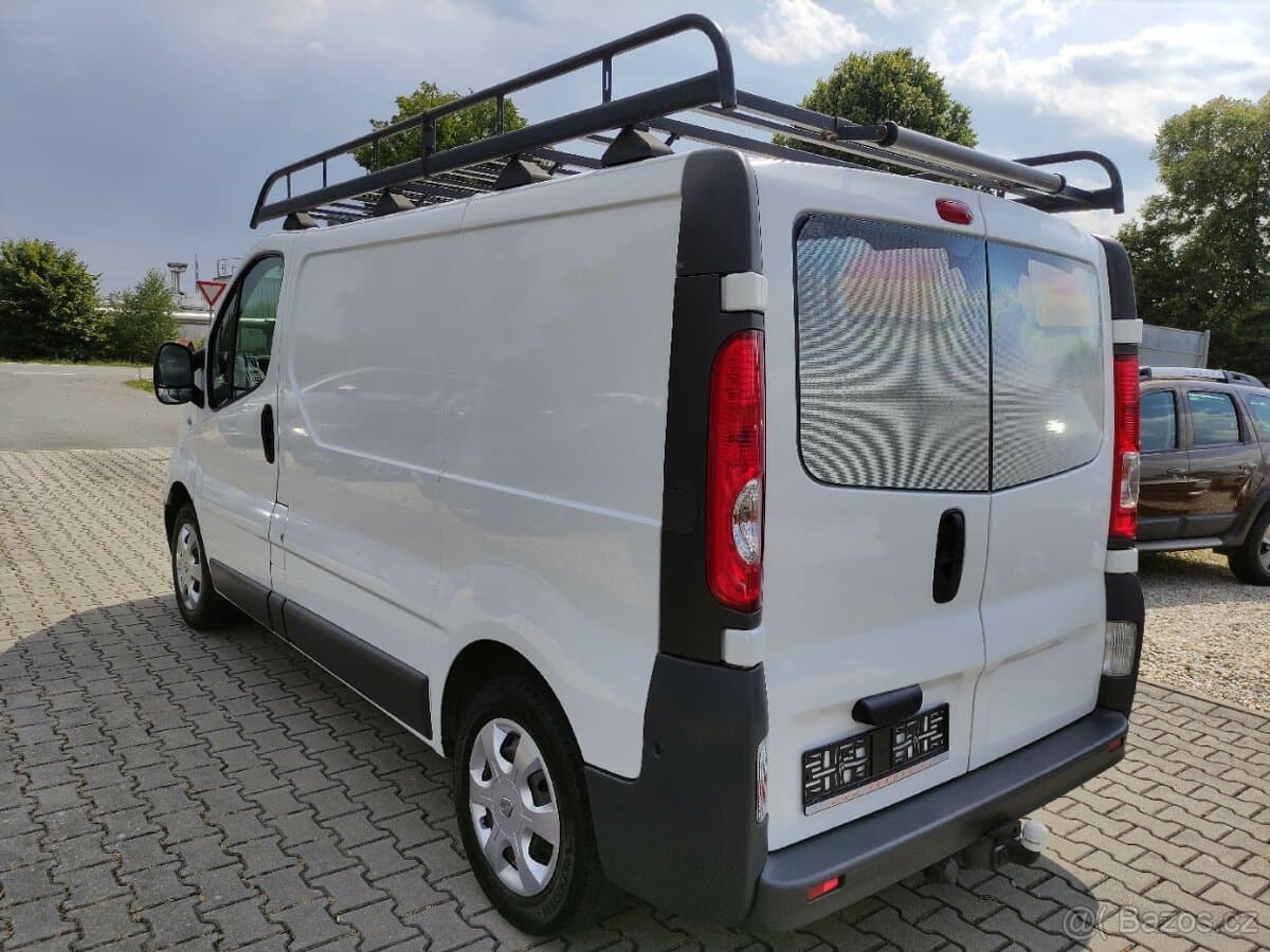 2013 Renault TRAFIC - 18