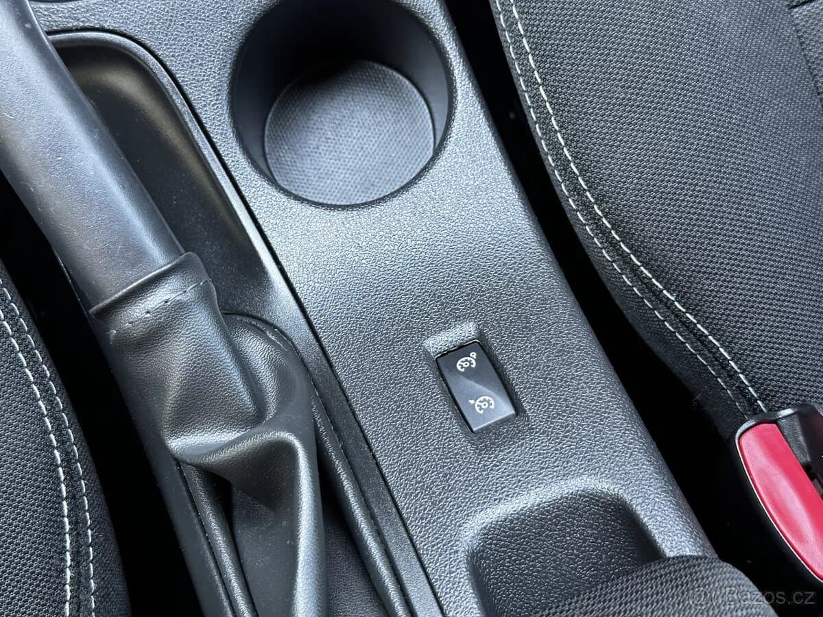 2013 Renault FLUENCE - 18