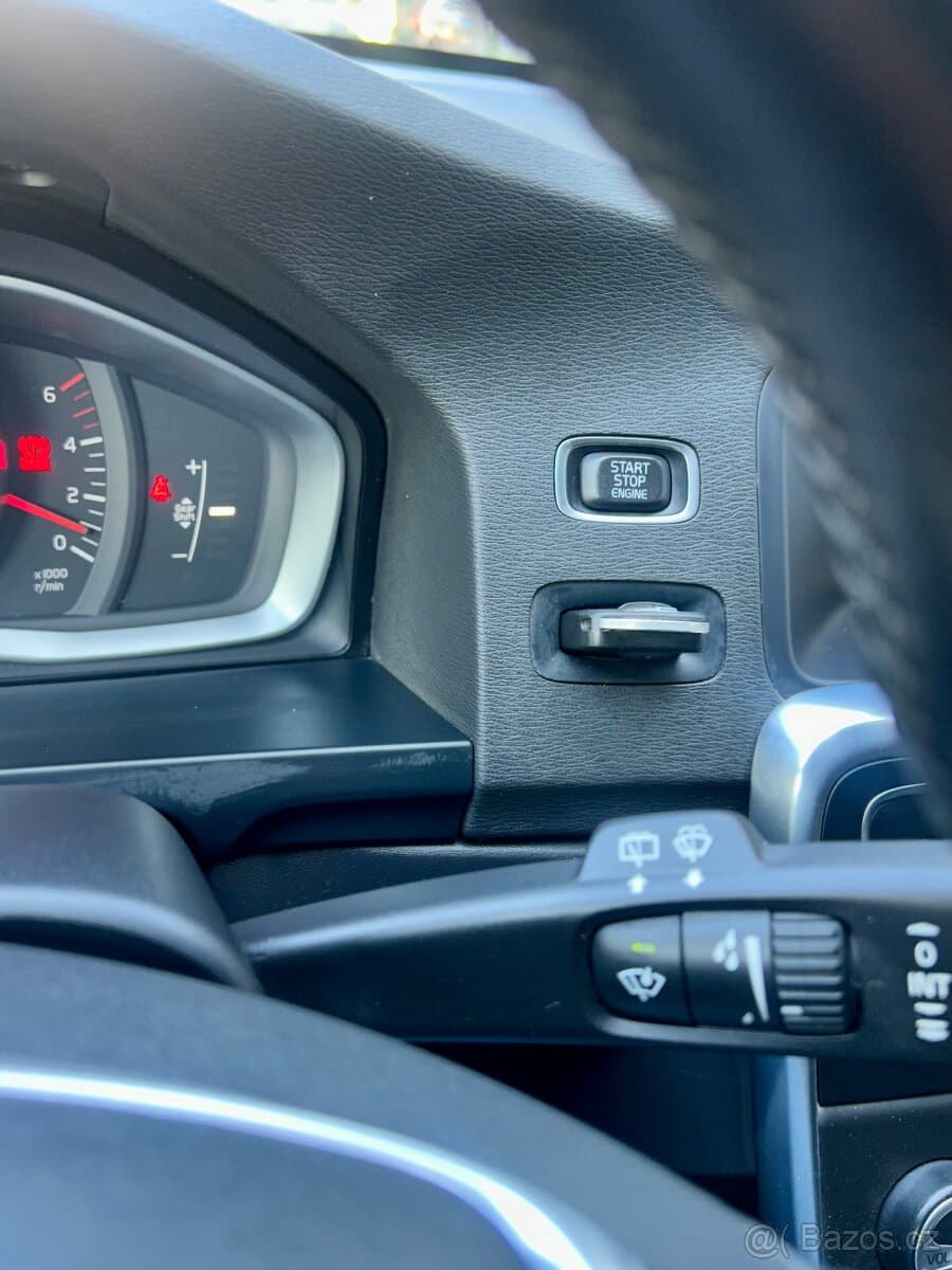 2013 Volvo V60 - 18