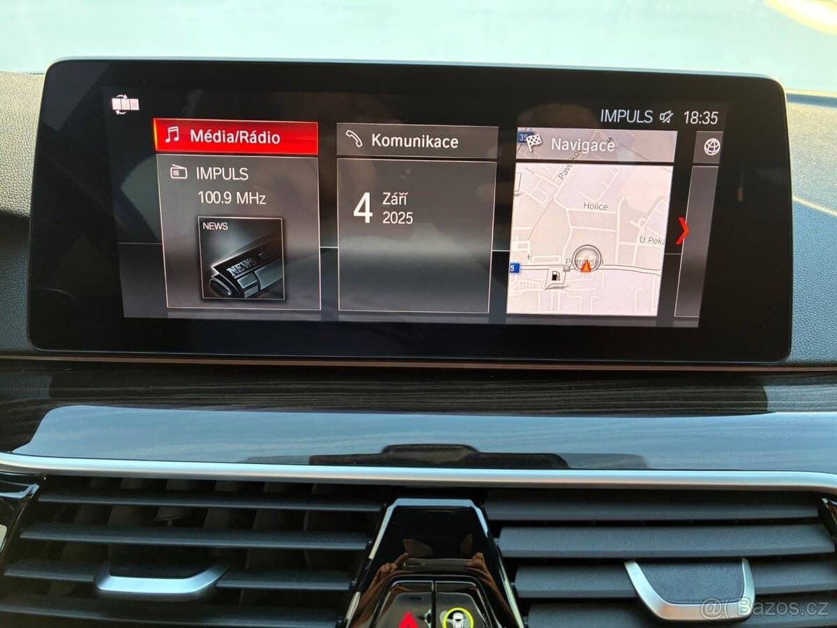 2018 BMW 5-SERIES - 18