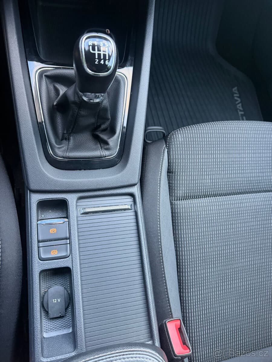 2022 Škoda OCTAVIA - 18