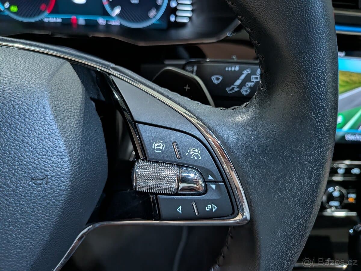 2023 Škoda SUPERB - 18
