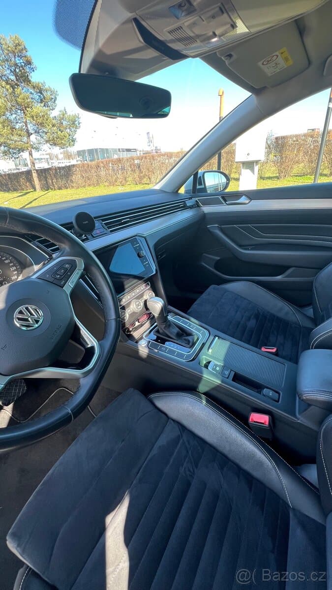 2020 Volkswagen PASSAT - 18