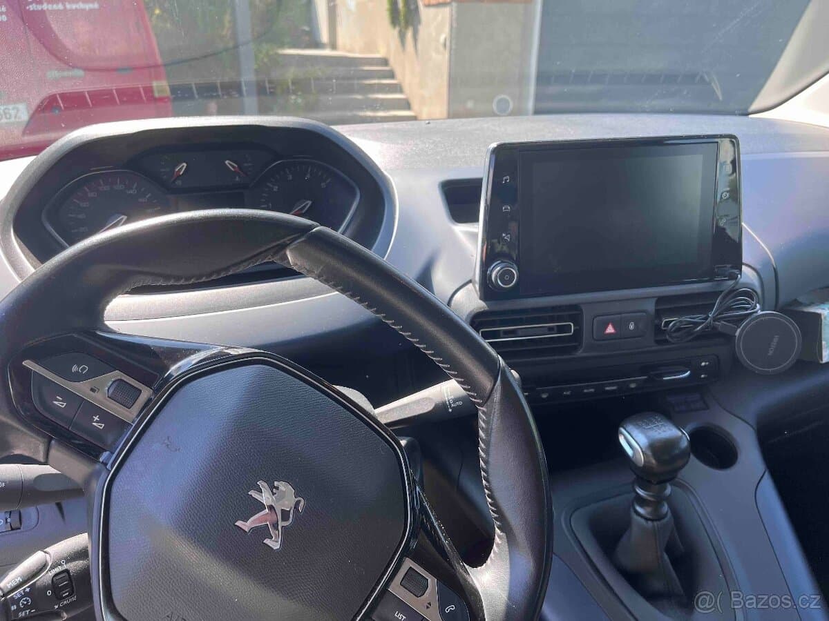 Peugeot RIFTER - 18
