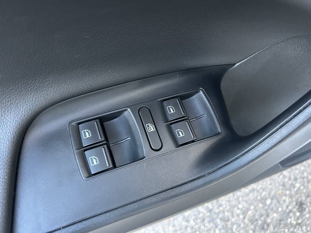 2016 Seat IBIZA - 18