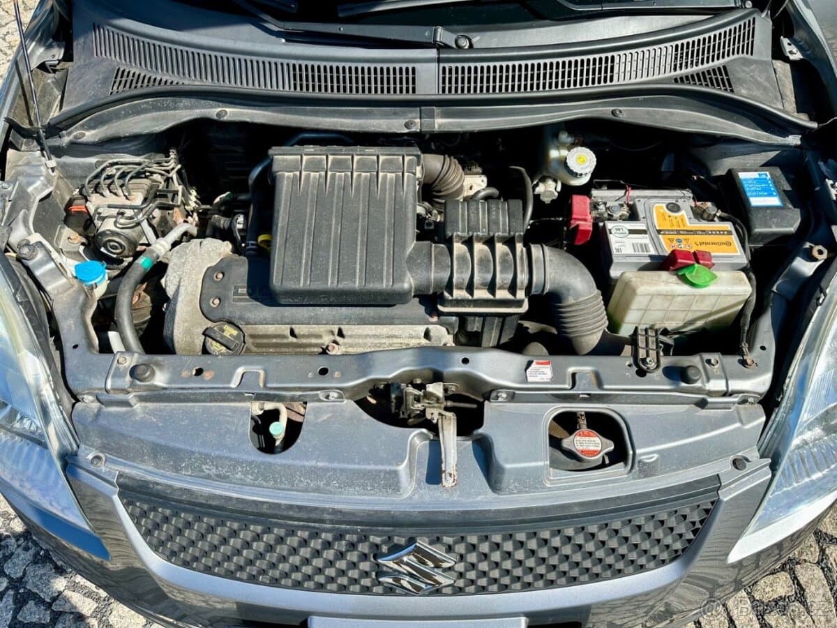 2009 Suzuki SWIFT - 18