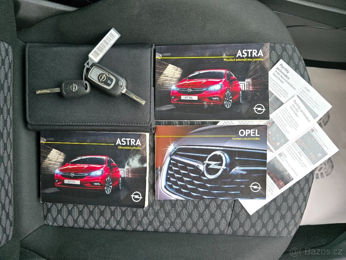 2018 Opel ASTRA - 18