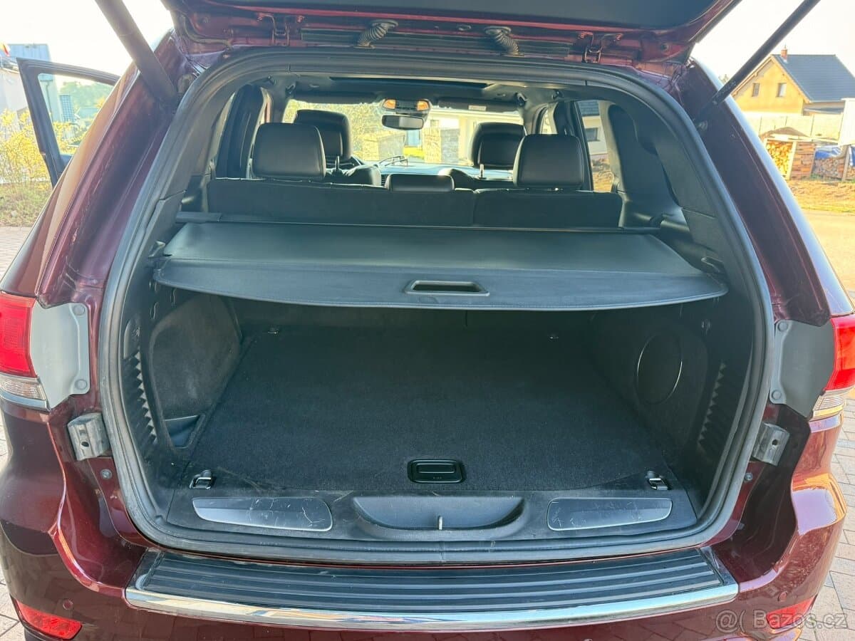 Jeep CHEROKEE - 18