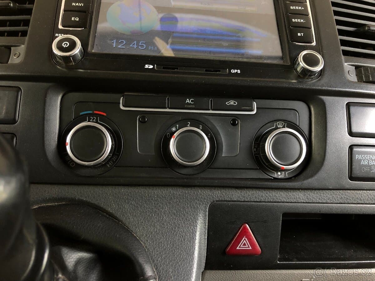 2010 Volkswagen TRANSPORTER - 18