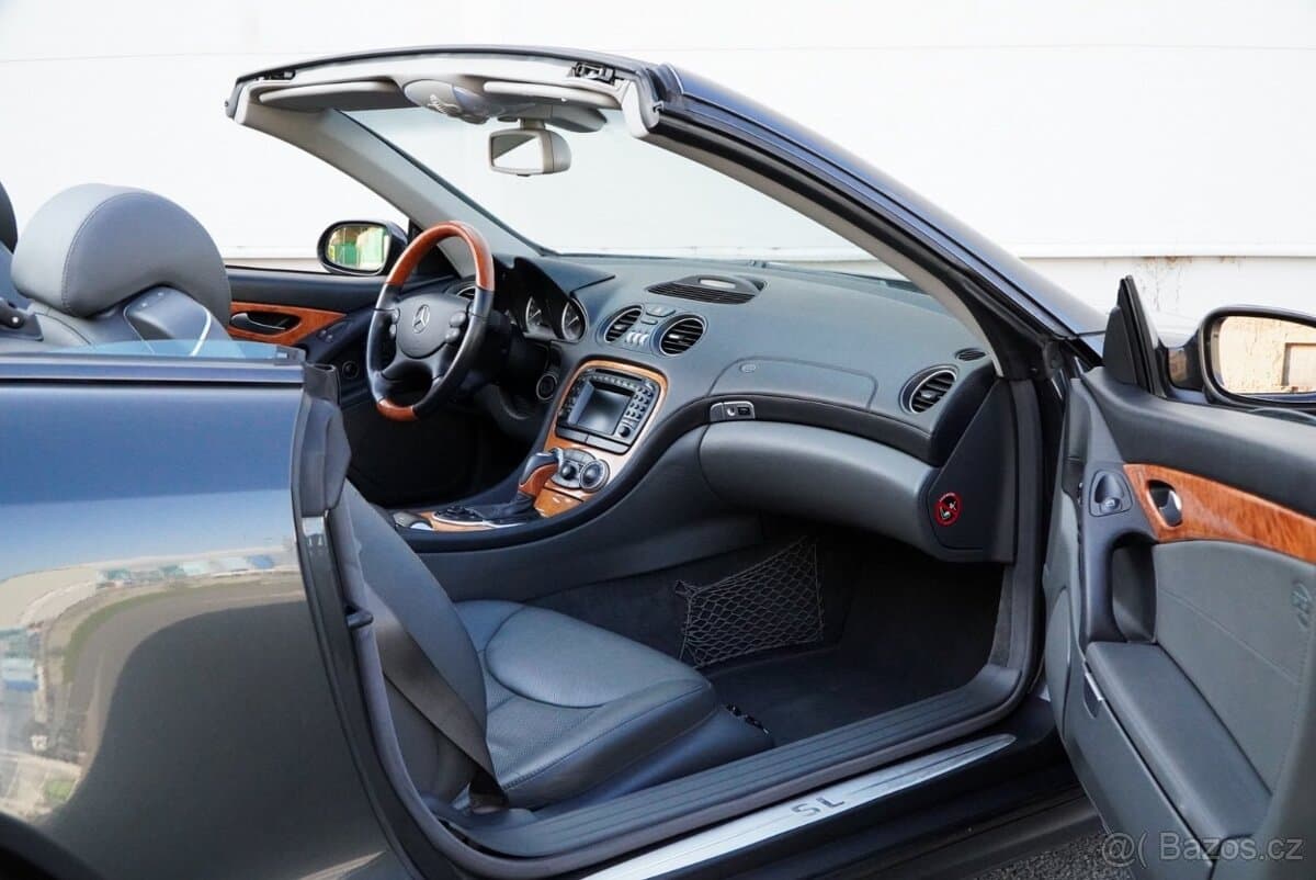 2001 Mercedes-Benz SL - 18