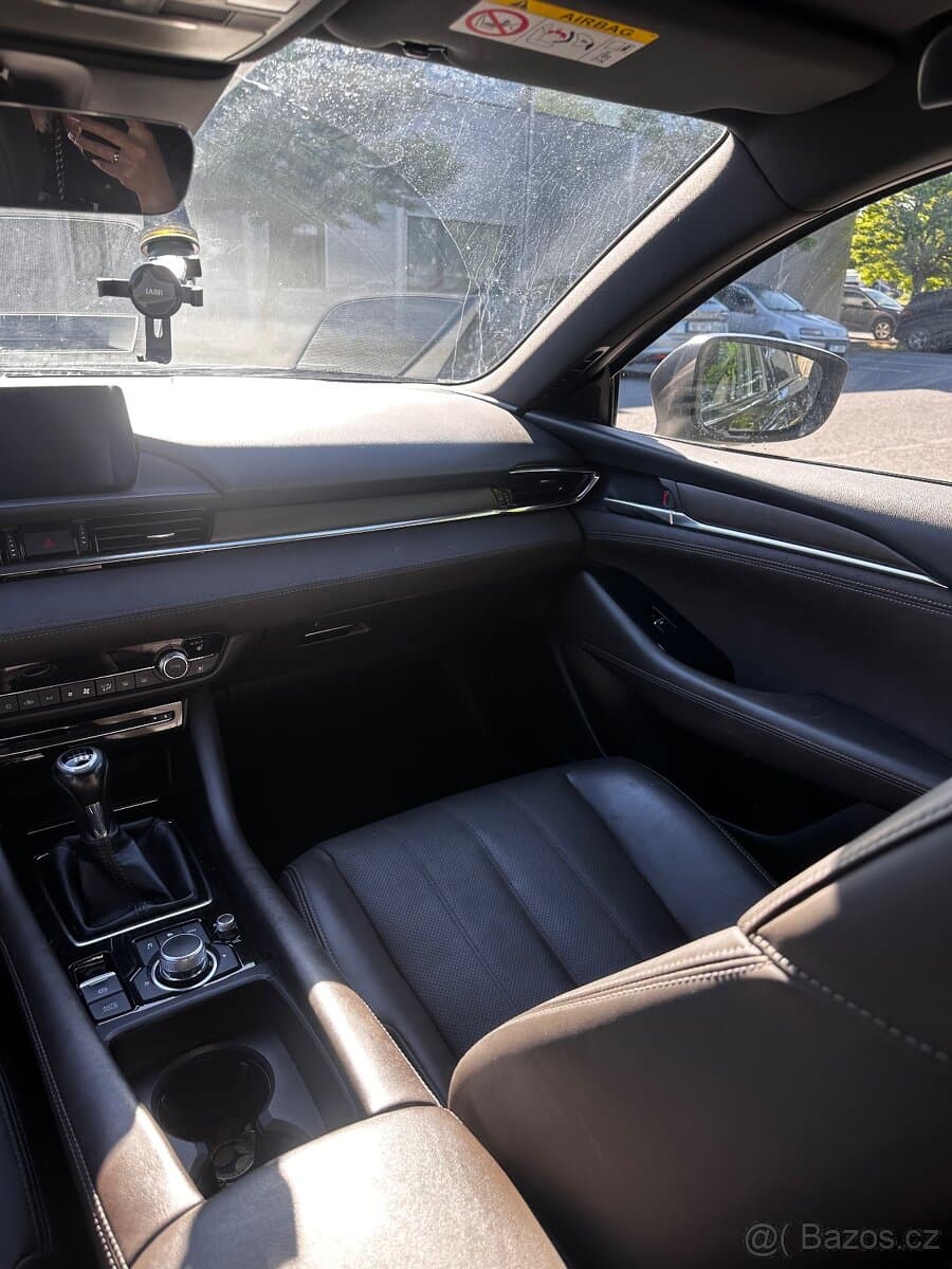 2019 Mazda 6 - 18