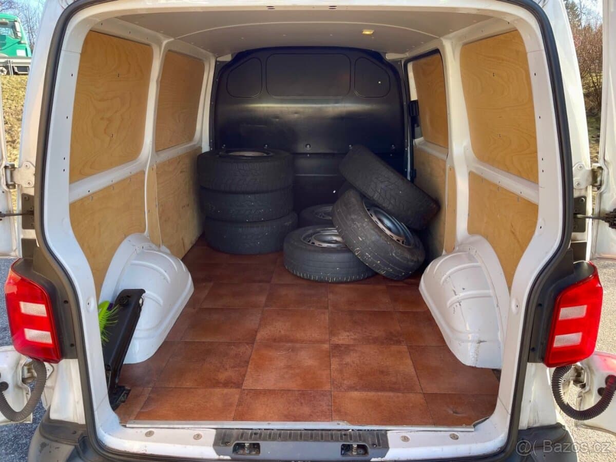 2019 Volkswagen TRANSPORTER - 18
