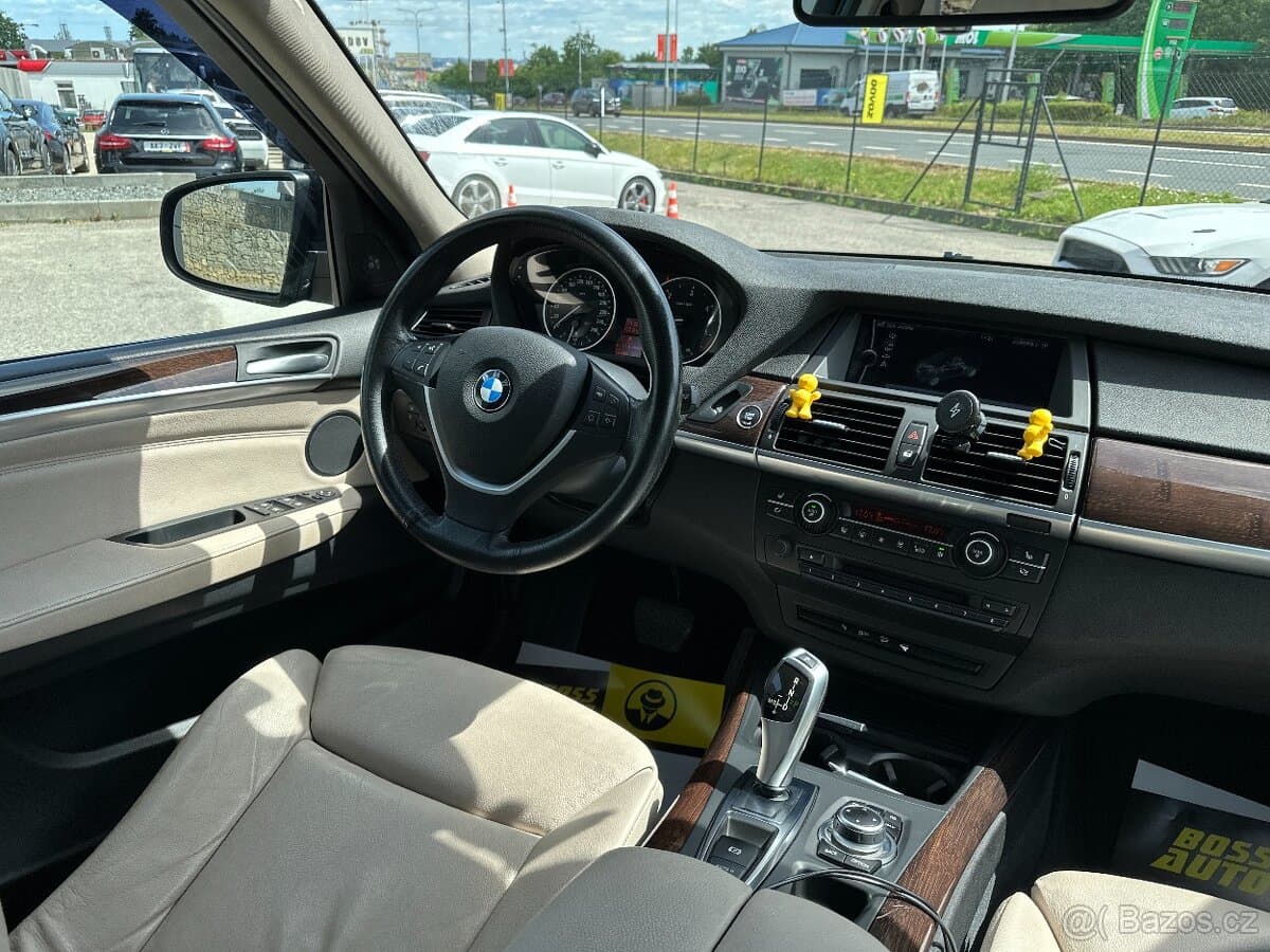 2011 BMW X5 - 18