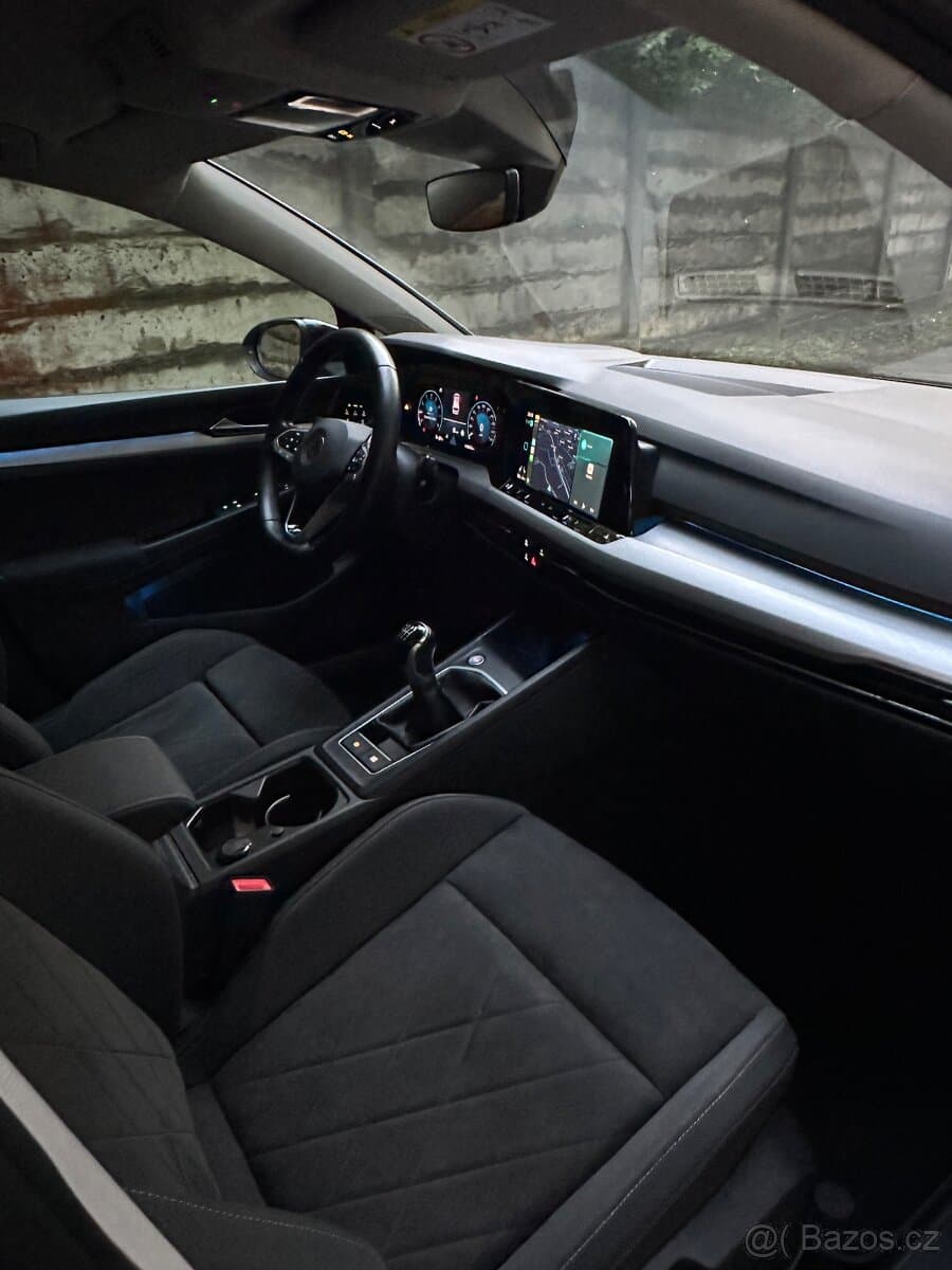 2022 Volkswagen GOLF - 18