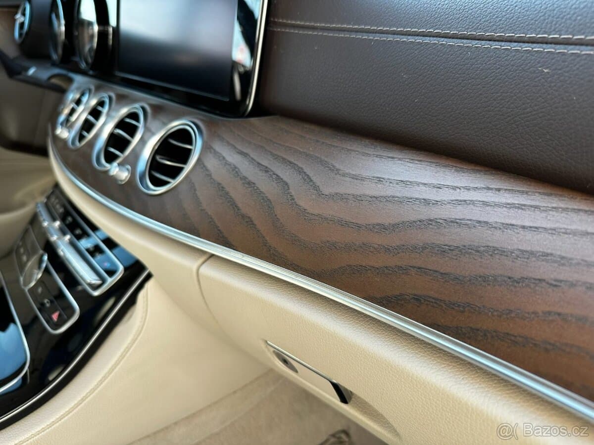 2018 Mercedes-Benz OSTATNÍ - 18