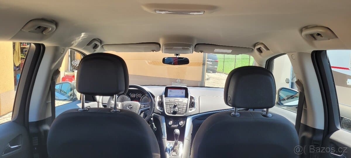 2015 Opel ZAFIRA - 18