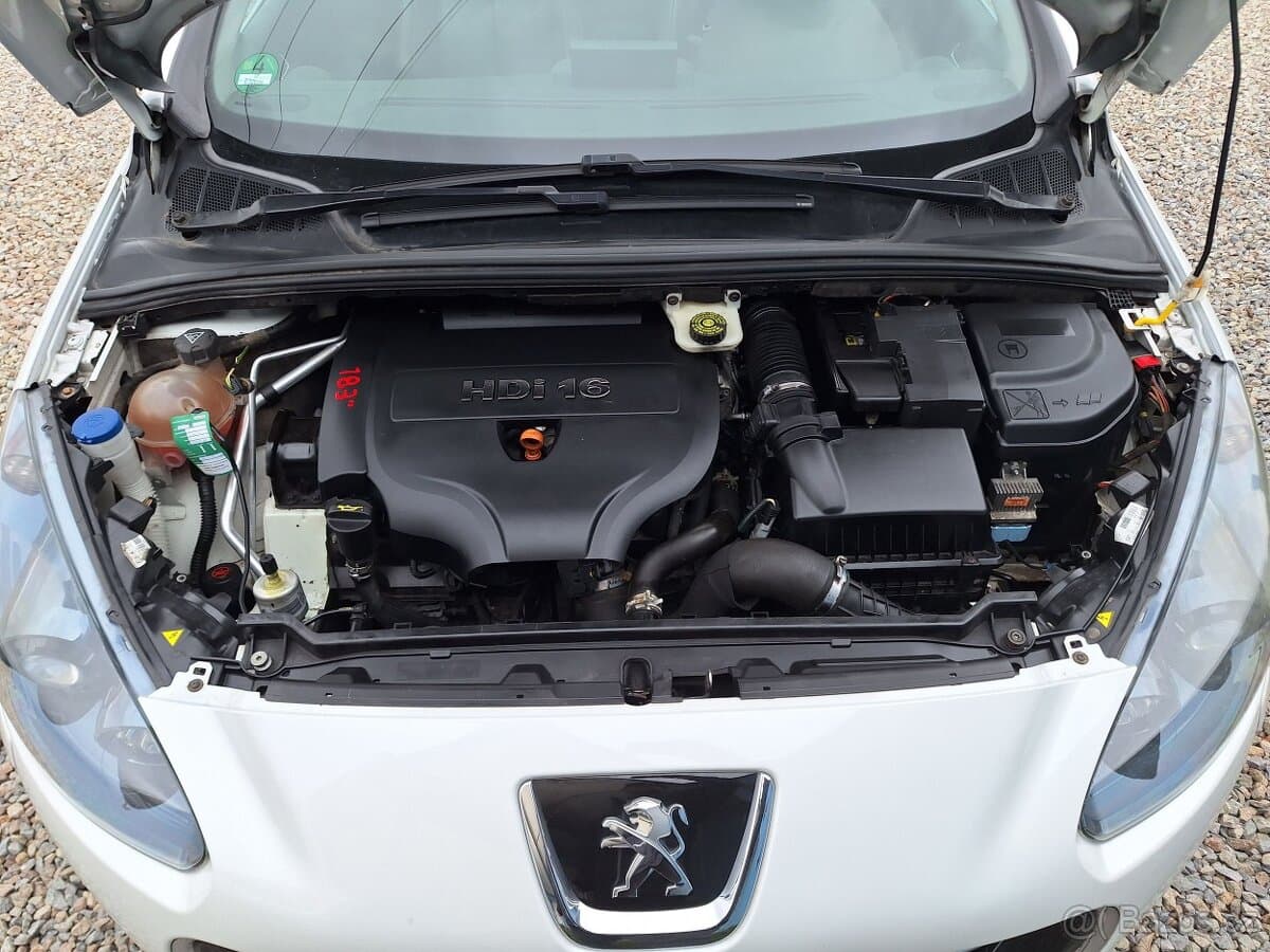 2012 Peugeot 308 - 18