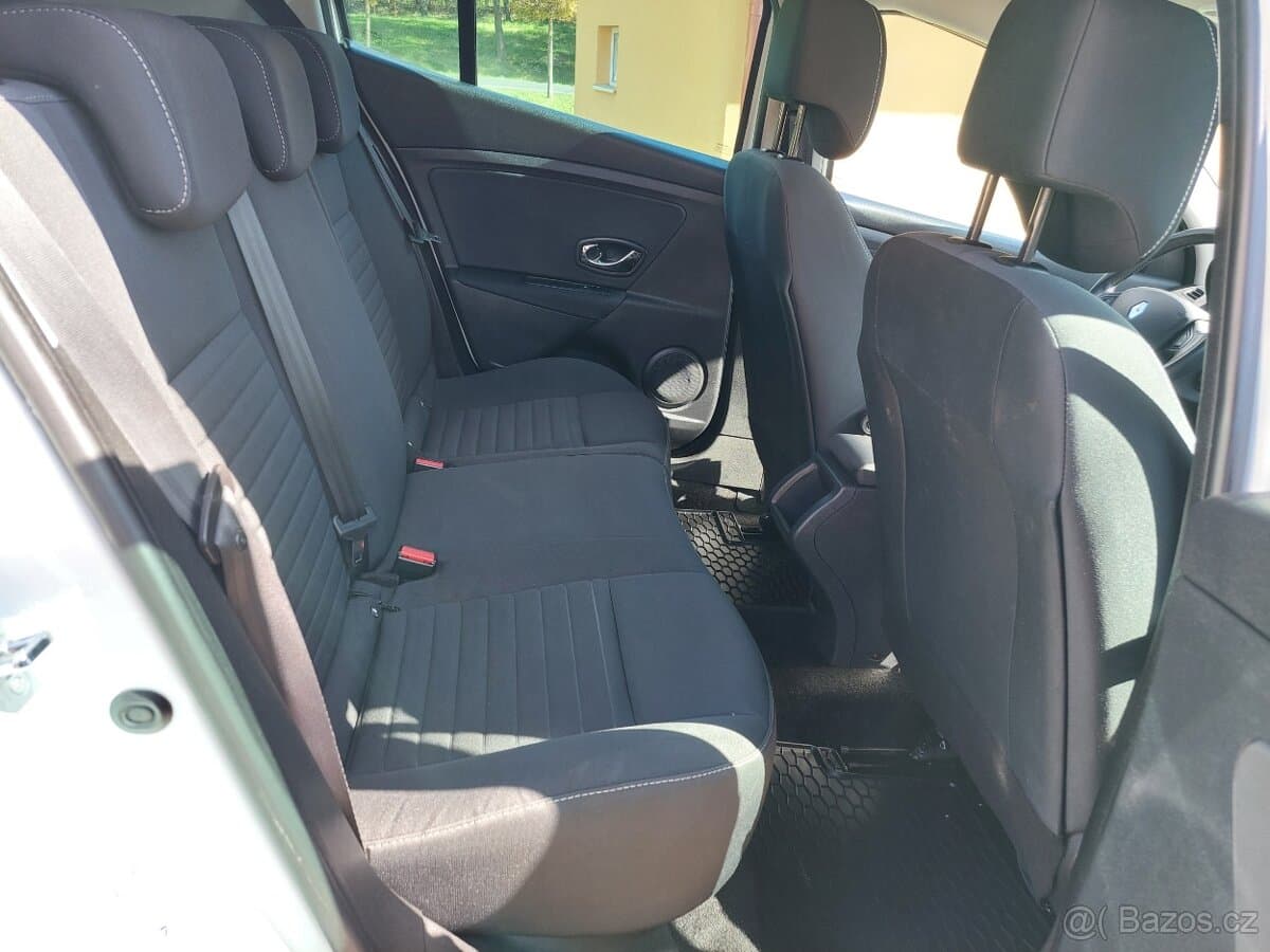 2014 Renault MEGANE - 18