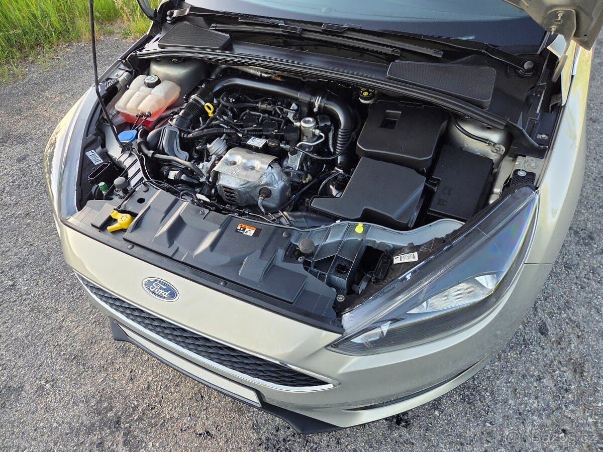 2017 Ford FOCUS - 18