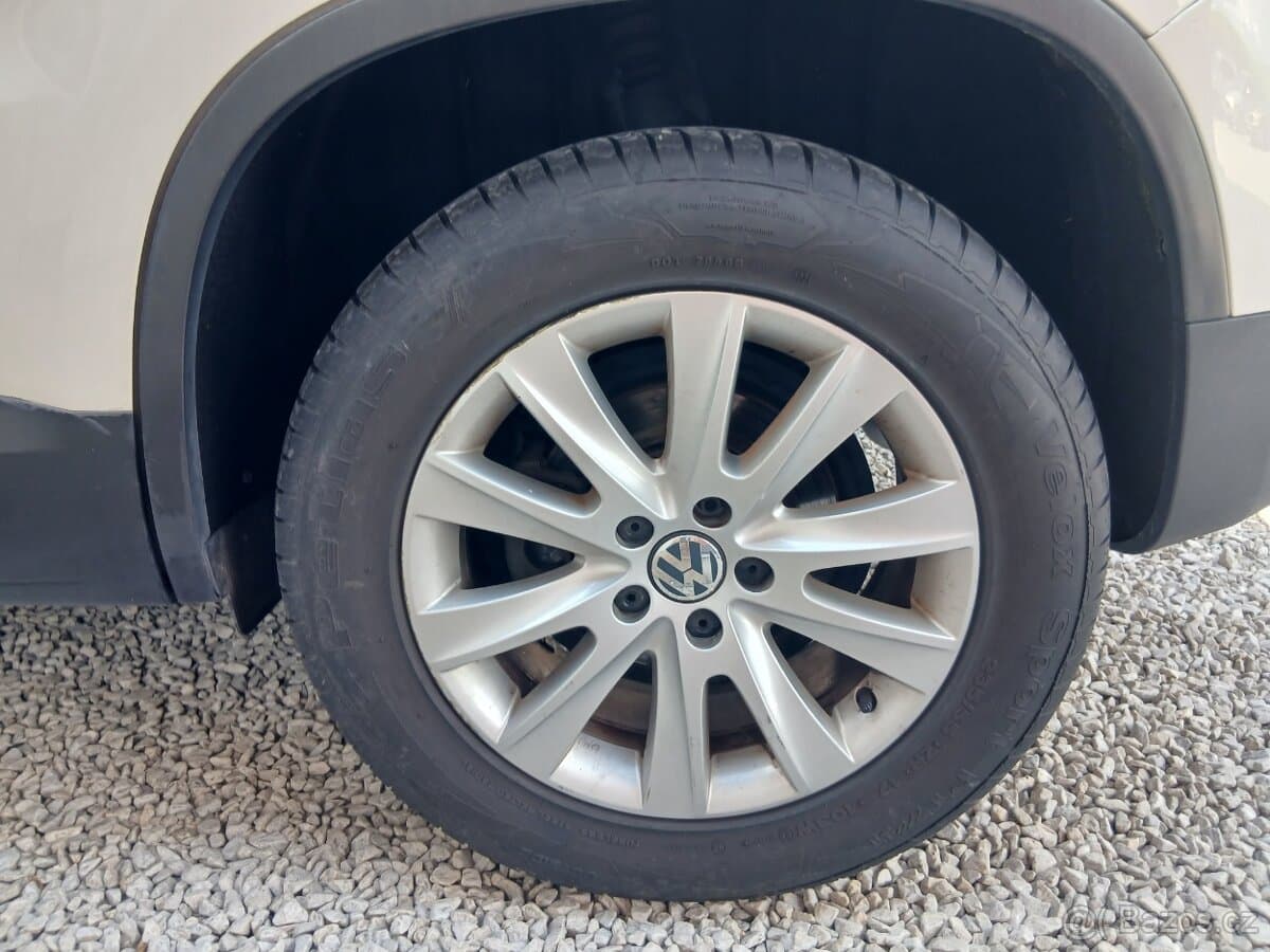 2009 Volkswagen TIGUAN - 18