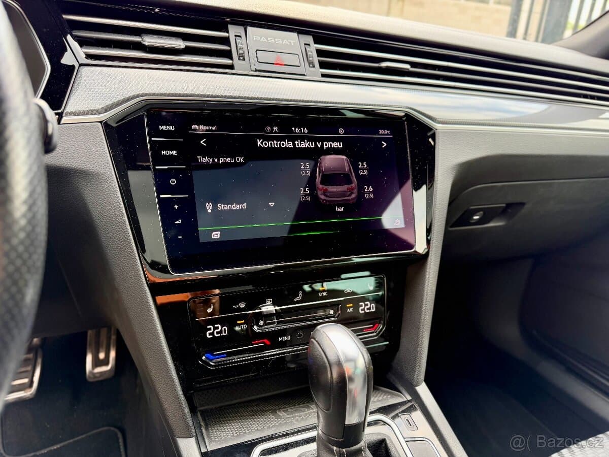 2020 Volkswagen PASSAT - 18