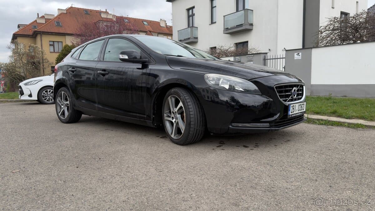 2014 Volvo V40 - 18