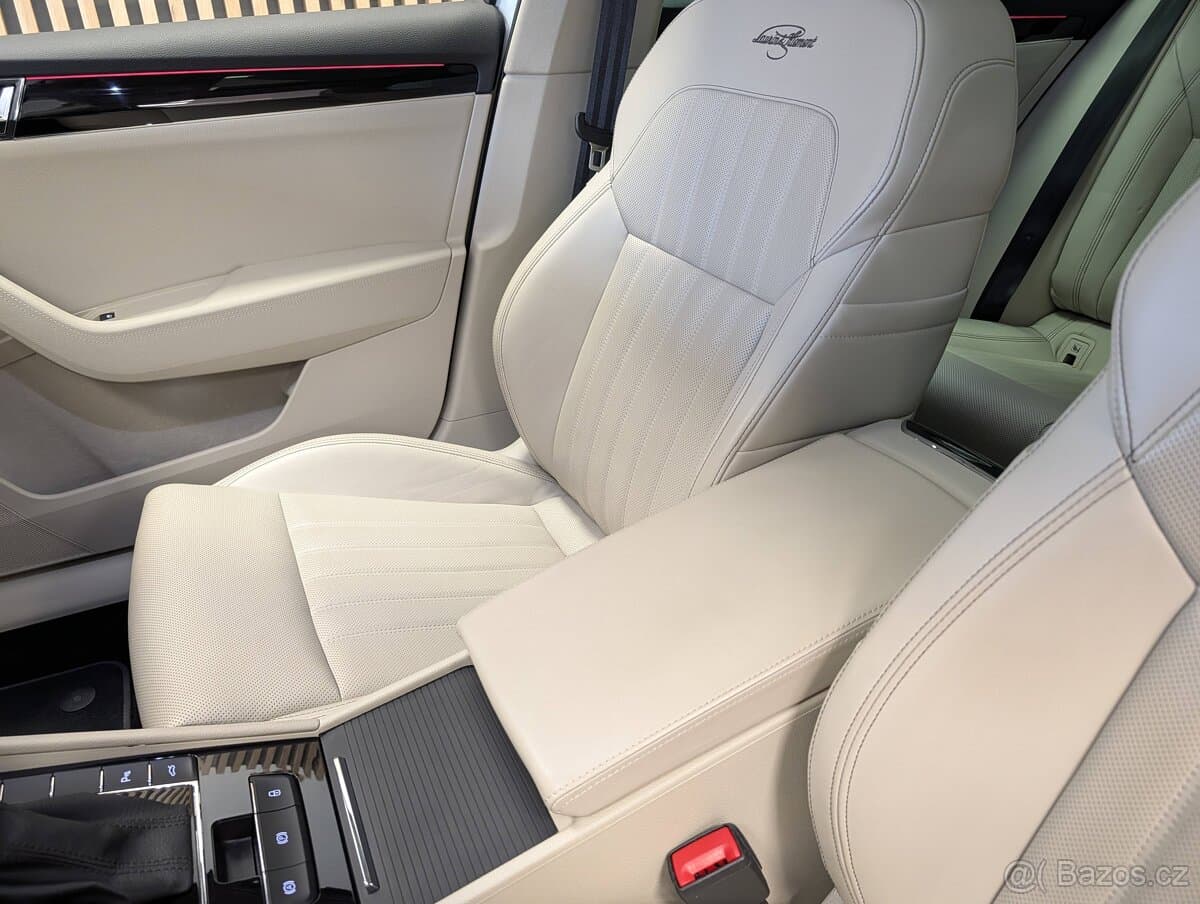 2022 Škoda SUPERB - 18