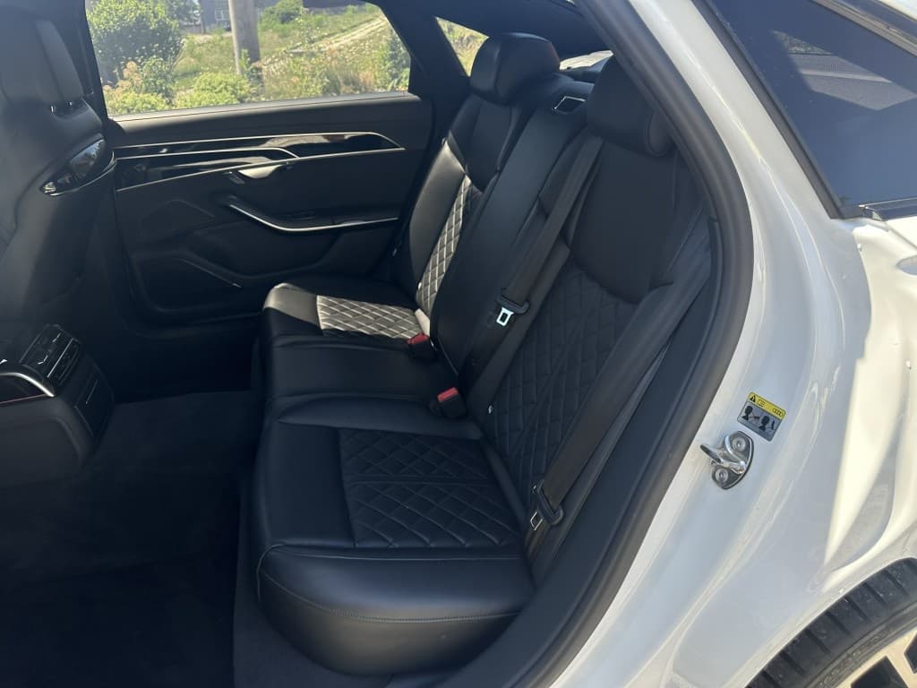 2020 Audi A8 - 18