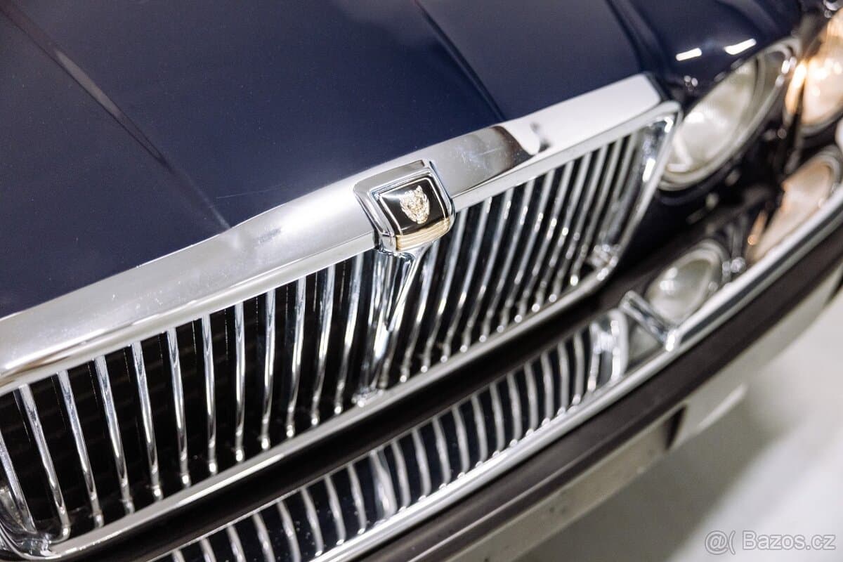 1988 Jaguar XJ - 18