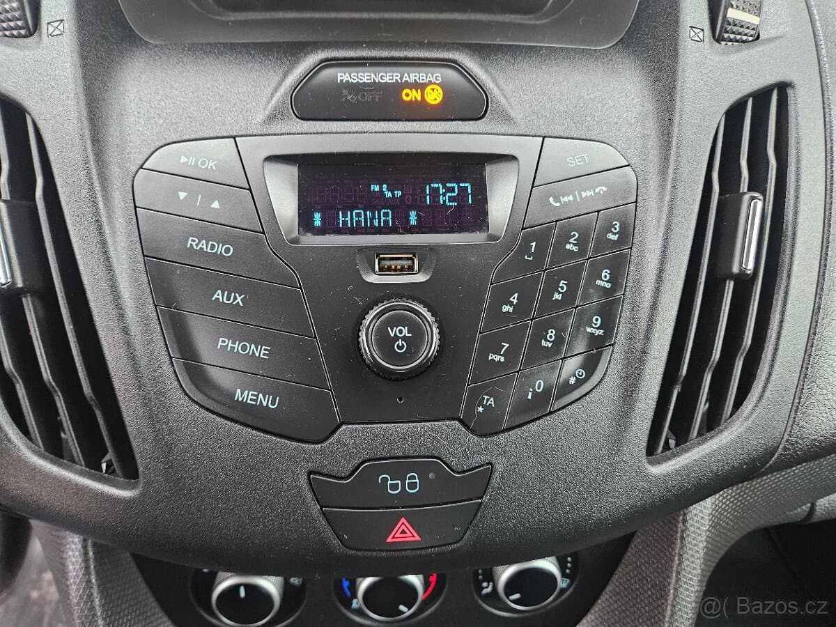 2015 Ford TOURNEO - 18