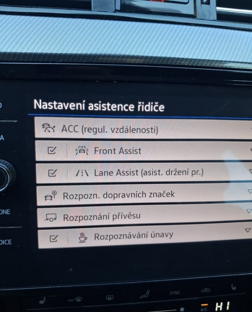 2020 Volkswagen PASSAT - 18
