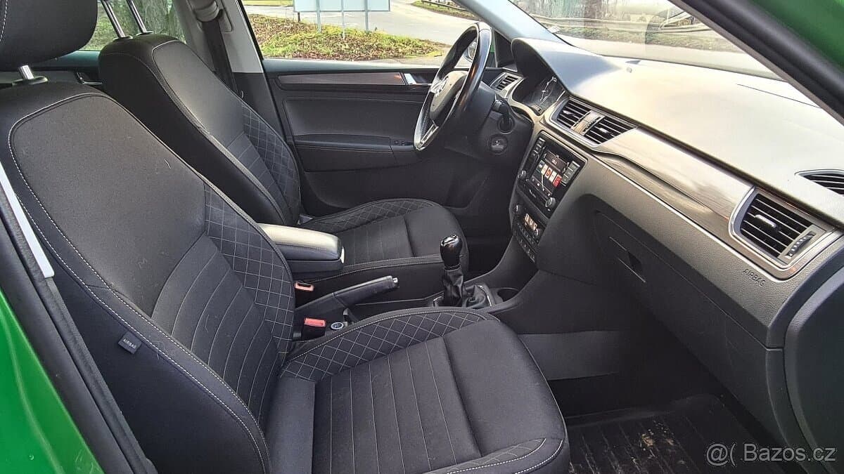 2017 Škoda RAPID - 18