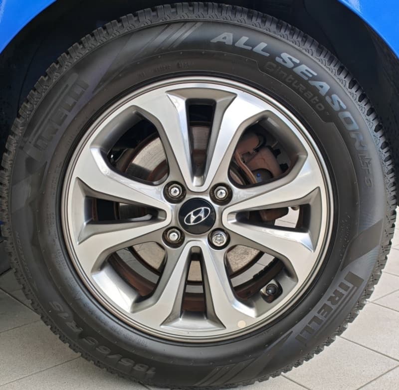 2018 Hyundai i20 - 18