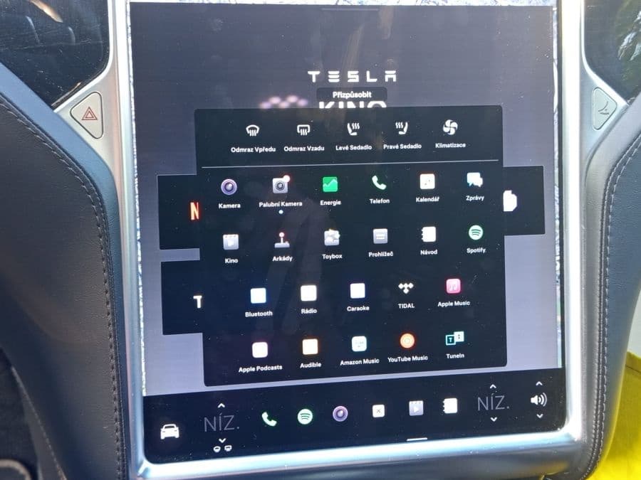 2018 Tesla MODEL X - 18