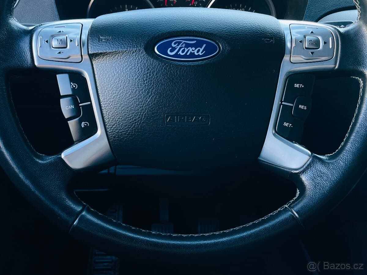 2014 Ford GALAXY - 18