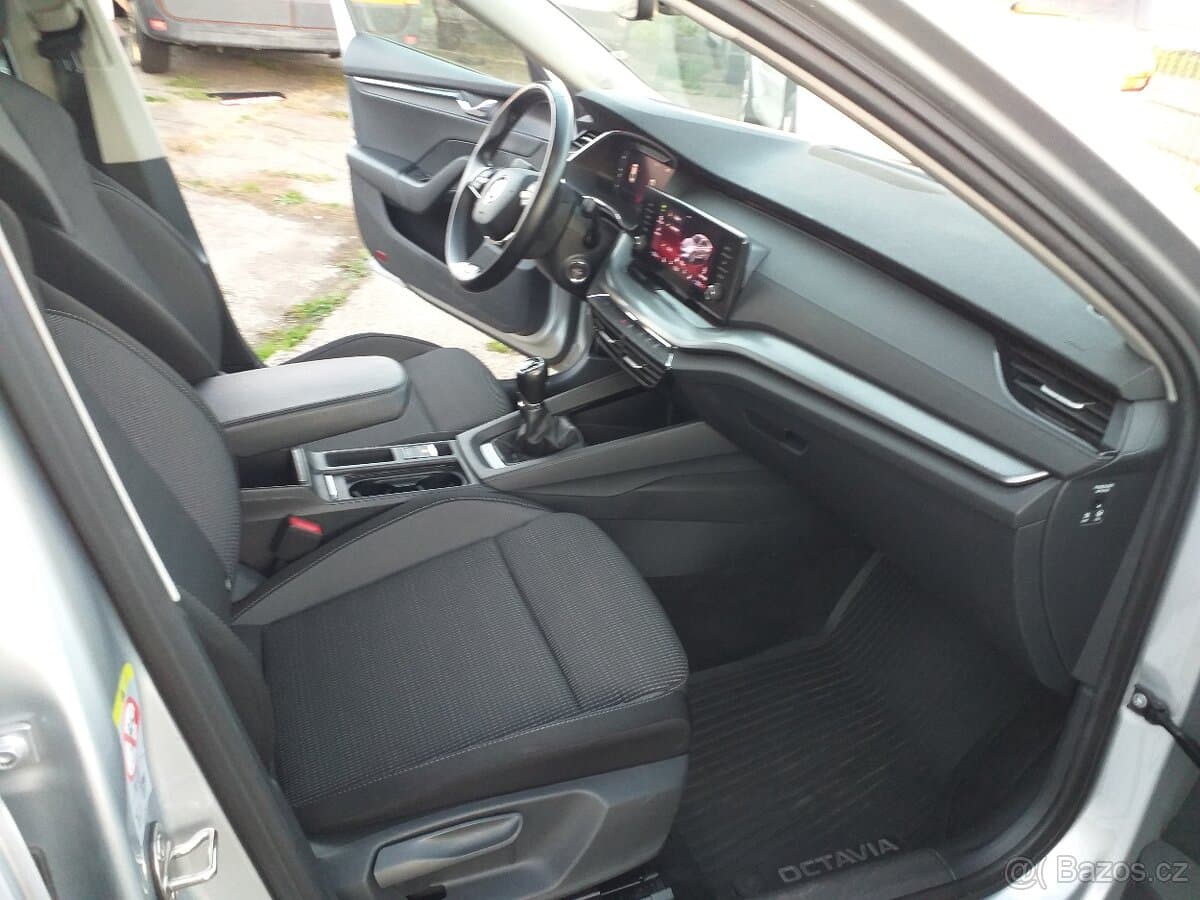 2021 Škoda OCTAVIA - 18