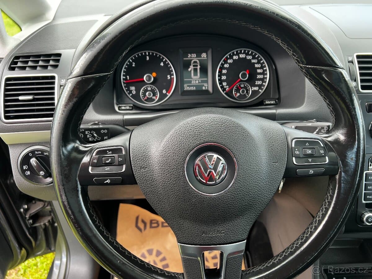 2015 Volkswagen TOURAN - 18