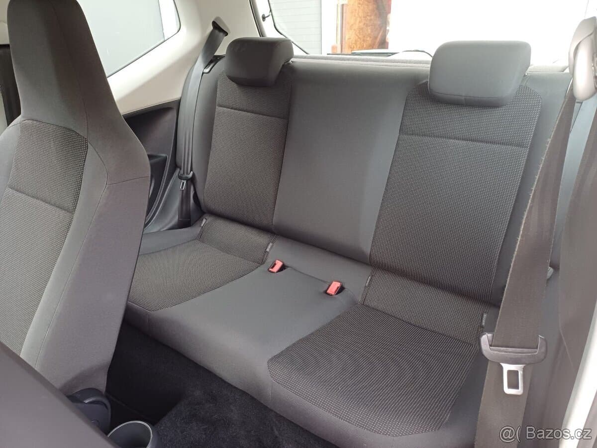 2012 Volkswagen UP! - 18